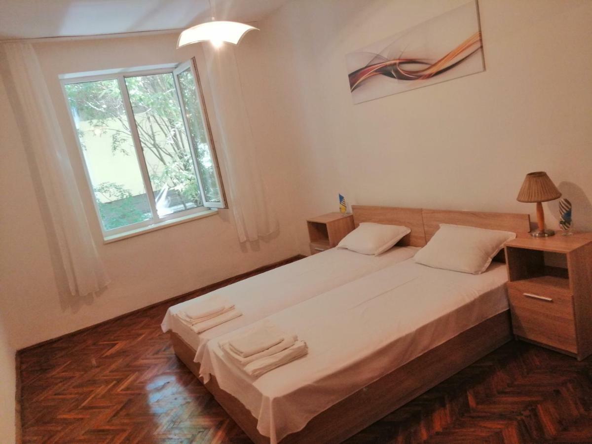 Top Location Near To City Center And Sea Garden Apartment Burgas ภายนอก รูปภาพ